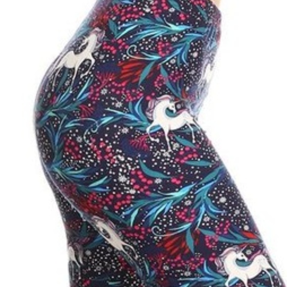 Plus Size Unicorn Leggings - Picture 2 of 4